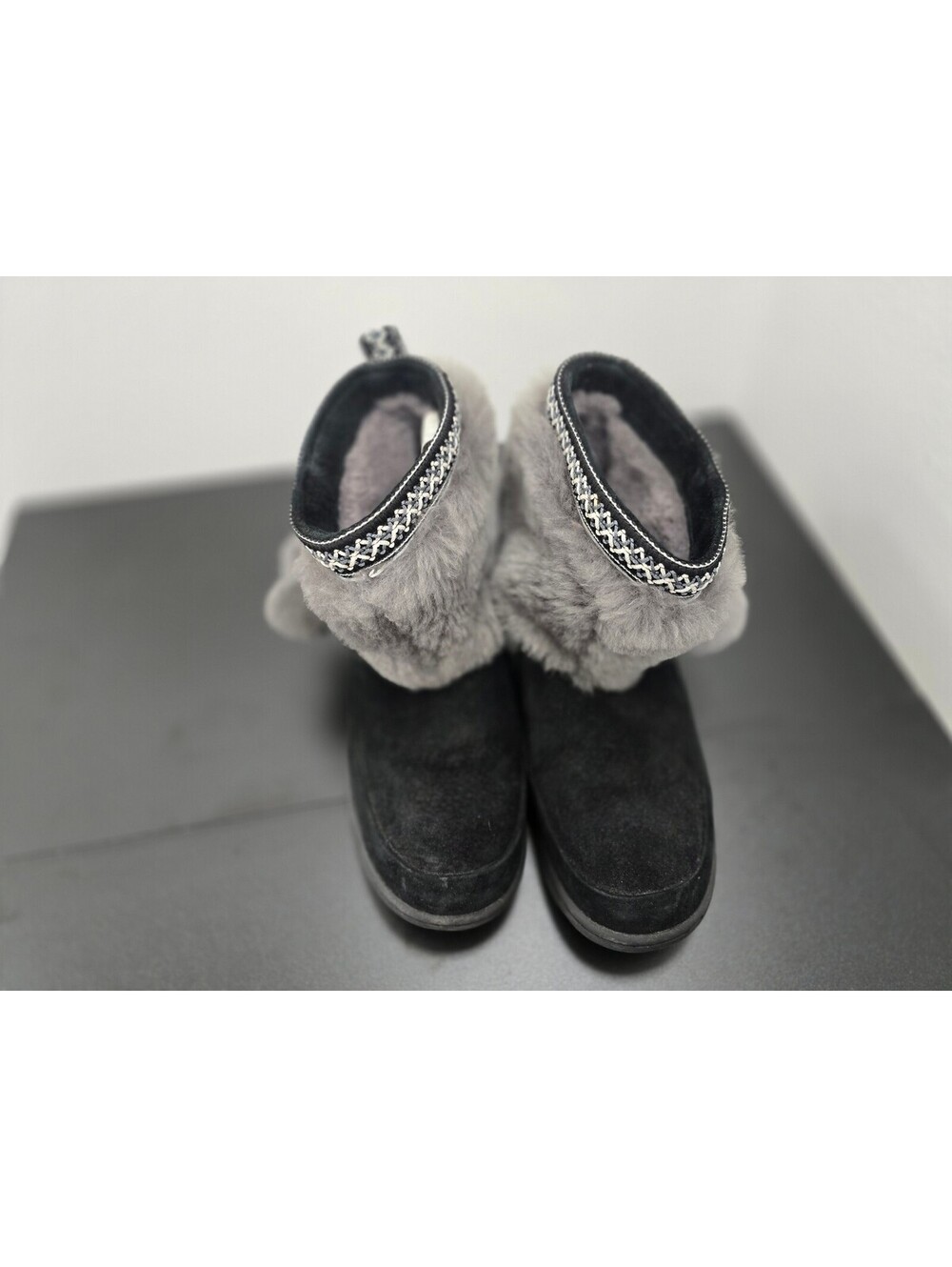 UGG Brie Waterproof Pom Pom Boots Black Gray Size W7